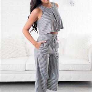 This is me striped two piece set (black)